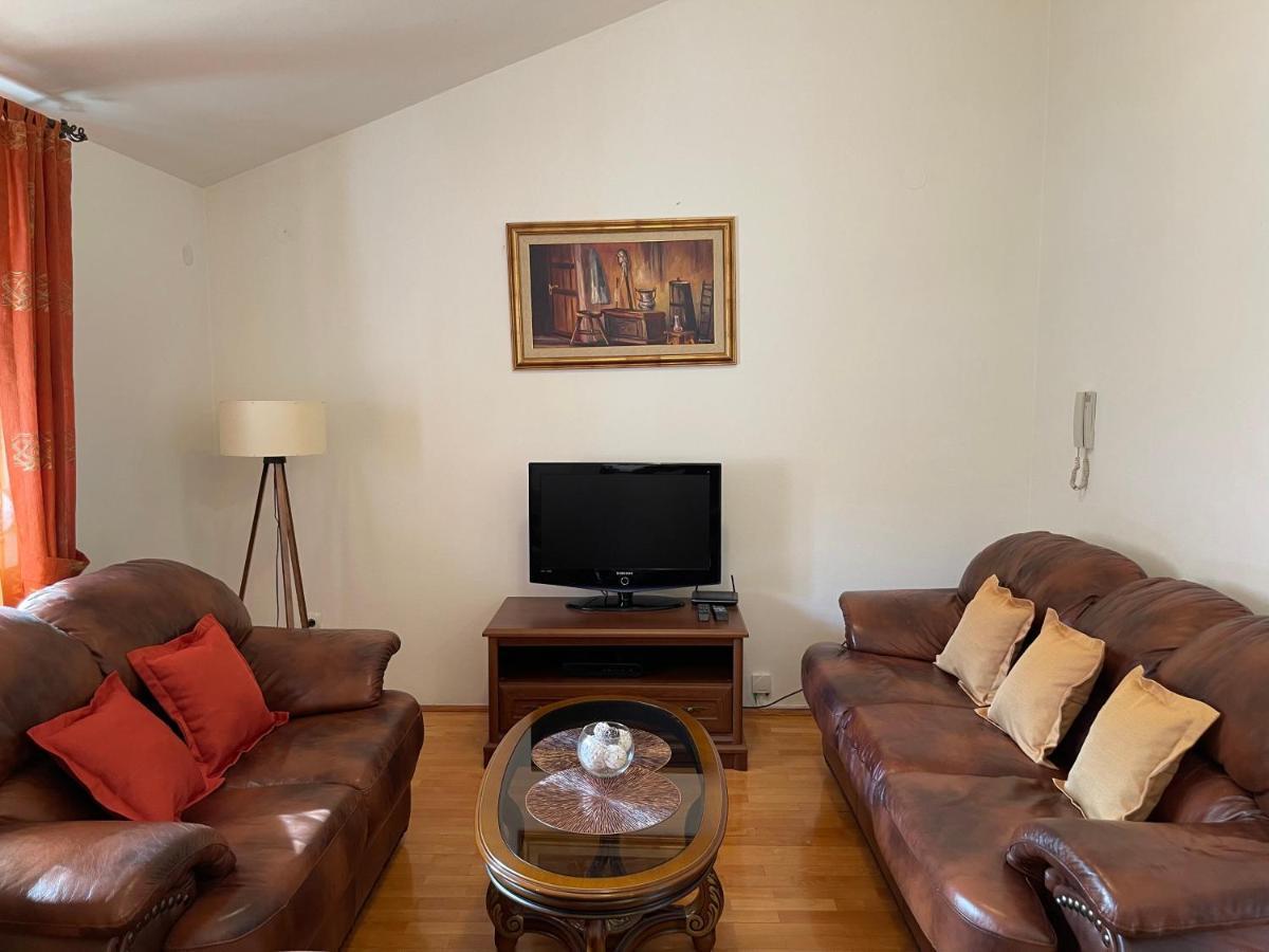Aquarium Apartment קוטור מראה חיצוני תמונה